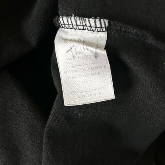 Frank & Eileen Patrick Popover Henley Heritage Jersey in Black Size Medium - Picture 6 of 6